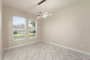 4743 Bay Vista Dr, Baytown, TX 77523 - Photo 5