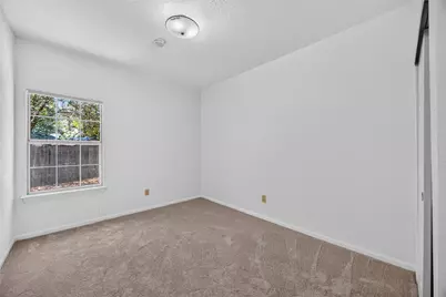88 Laughing Brook Court, The Woodlands, TX 77380 - Photo 15