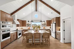 12021 Willow Way Ave, Mont Belvieu, TX 77535 - Photo 7