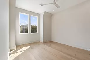 711 E 12th St, Houston, TX 77008 - Photo 37
