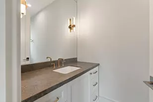 711 E 12th St, Houston, TX 77008 - Photo 41