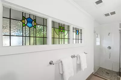 611 W Main Street, Houston, TX 77006 - Photo 27