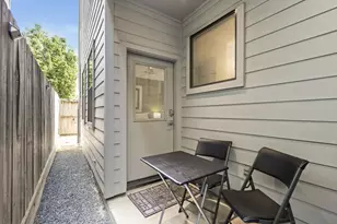 2119 Hadley St, Houston, TX 77003 - Photo 9