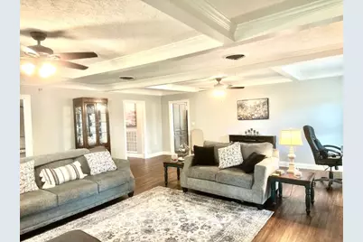 216 S William Barnett Avenue, Cleveland, TX 77327 - Photo 7