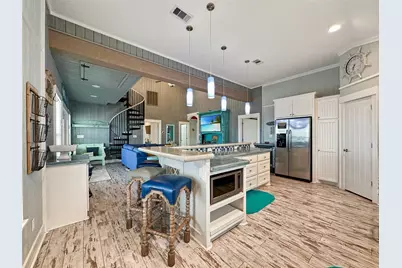 2025 Vista Drive, Crystal Beach, TX 77650 - Photo 7