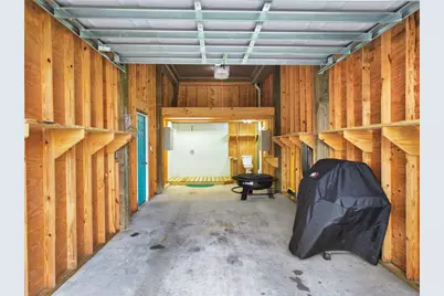 2025 Vista Drive, Crystal Beach, TX 77650 - Photo 23