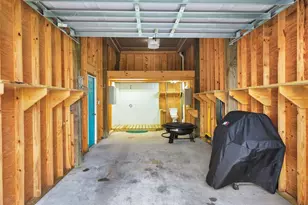 2025 Vista Dr, Crystal Beach, TX 77650 - Photo 23