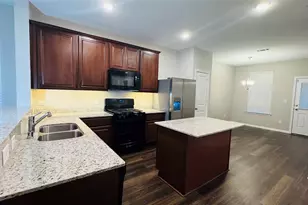 10473 Pineland Dr, Willis, TX 77378 - Photo 15