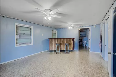 784 Marlin, Hitchcock, TX 77563 - Photo 13