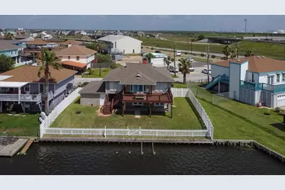 784 Marlin, Hitchcock, TX 77563 - Photo 21