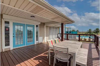 784 Marlin, Hitchcock, TX 77563 - Photo 3