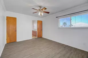 784 Marlin, Bayou Vista, TX 77563 - Photo 21