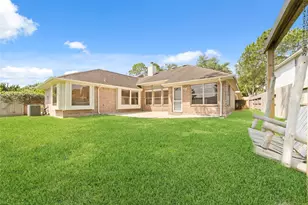 2014 Mabry Mill Rd, Houston, TX 77062 - Photo 5