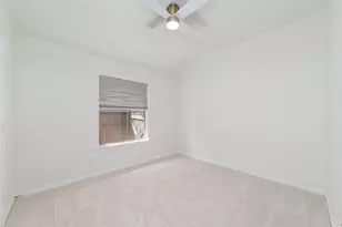 2014 Mabry Mill Rd, Houston, TX 77062 - Photo 9