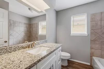 10011 Shell Rock Road, La Porte, TX 77571 - Photo 7