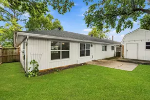 10011 Shell Rock Rd, La Porte, TX 77571 - Photo 15