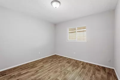 10011 Shell Rock Road, La Porte, TX 77571 - Photo 5