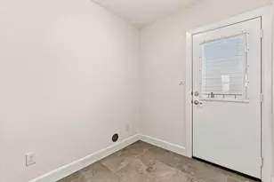 2730 Eado Edge Ct, Houston, TX 77020 - Photo 11