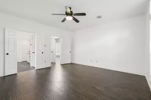 210 Wilkins Crossing, Sugar Land, TX 77479 - Photo 23