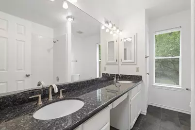 210 Wilkins Crossing, Sugar Land, TX 77479 - Photo 33