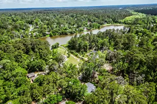 1900 Camellia Dr, Huntsville, TX 77340 - Photo 43