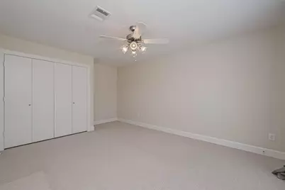 650 Westcross Street #85, Houston, TX 77018 - Photo 5
