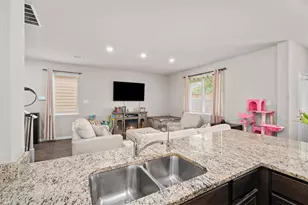1325 Mount Bassie Trl, Conroe, TX 77301 - Photo 15