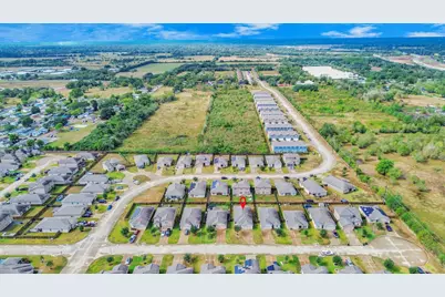985 Lake View Circle W, Brookshire, TX 77423 - Photo 1