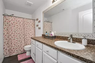 985 Lake View Cir W, Brookshire, TX 77423 - Photo 13