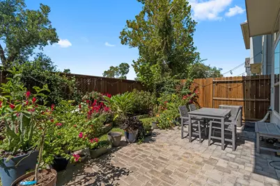 1715 Leilani Drive, Houston, TX 77055 - Photo 27