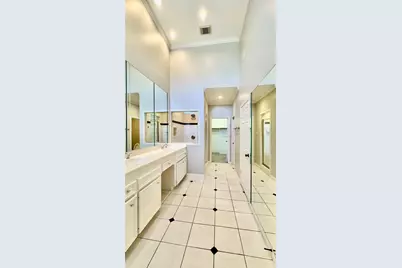 4303 Childress Street, Houston, TX 77005 - Photo 11