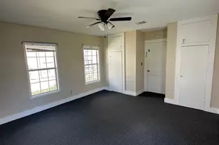 509 Lundy St, El Campo, TX 77437 - Photo 3
