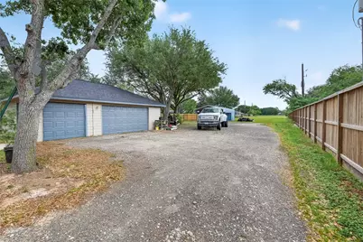 2719 Richmond Street, Needville, TX 77461 - Photo 23