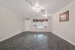 2719 Richmond St, Needville, TX 77461 - Photo 15