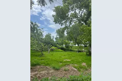 99 Kings Hill, Palacios, TX 77465 - Photo 11
