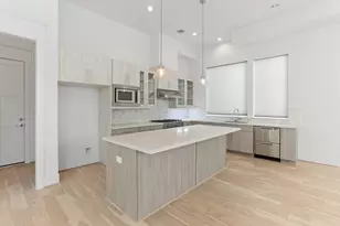 9818 Mocking Bird Hill Ln, Houston, TX 77080 - Photo 5