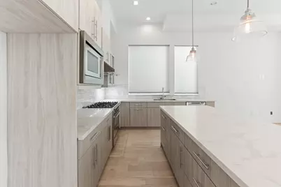 9818 Mocking Bird Hill Lane, Houston, TX 77080 - Photo 7