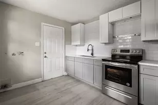 4755 Wilmington St, Houston, TX 77033 - Photo 7