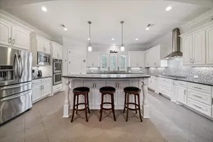 6203 Majestic Hill Dr, Kingwood, TX 77345 - Photo 11