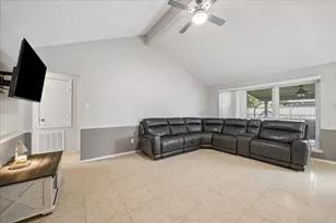 21015 Waymare Ln, Spring, TX 77388 - Photo 3