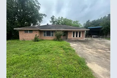 602 Gammon Drive, Houston, TX 77022 - Photo 1