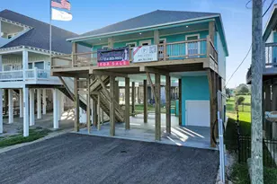 1221 Gulf Rd, Crystal Beach, TX 77650 - Photo 45