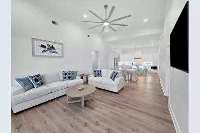 1221 Gulf Road, Crystal Beach, TX 77650 - Photo 3