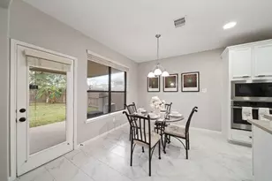 714 Coggins Point Way, Sugar Land, TX 77479 - Photo 11