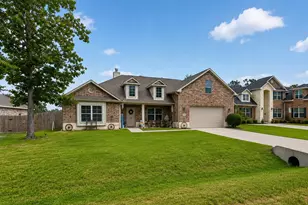 12324 N Chestnut Hls Dr, Conroe, TX 77303 - Photo 3
