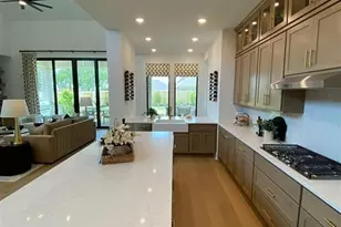 12039 Lake View Blvd, Mont Belvieu, TX 77523 - Photo 23