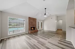 2004 Landing Blvd, League City, TX 77573 - Photo 17
