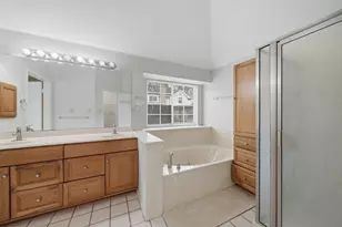 2004 Landing Blvd, League City, TX 77573 - Photo 25