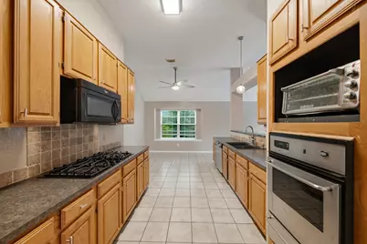 2004 Landing Boulevard, League City, TX 77573 - Photo 13