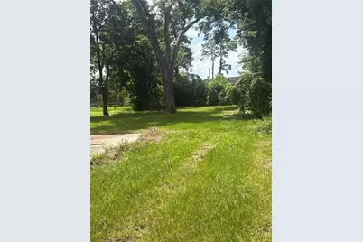 2031 Delaware Street, Beaumont, TX 77703 - Photo 1